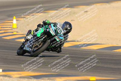 media/Oct-07-2023-CVMA (Sat) [[f84d08e330]]/Race 13 500 Supersport-350 Supersport/